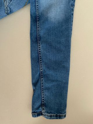 Pantalón vaquero chico skinny fit