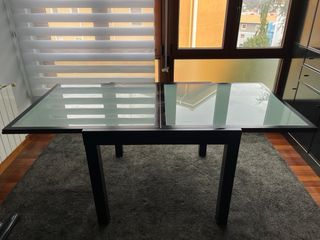 Mesa cuadrada extensible cristal y metal