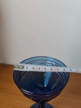 Copa de cristal azul labrada vintage
