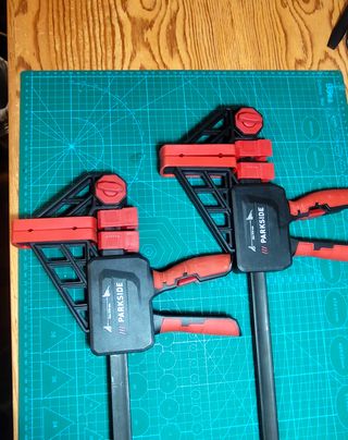 PARKSIDE 2 sargentos mono manuales 915mm. Nuevos