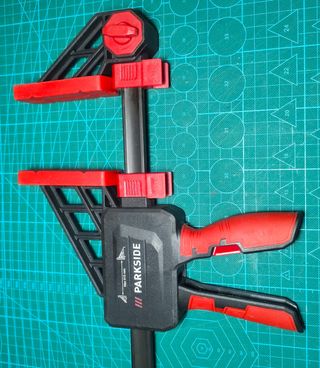 PARKSIDE 2 sargentos mono manuales 915mm. Nuevos