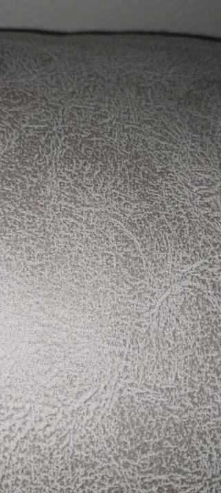 Sofá reclinable gris 3 plazas.  Está impecable.