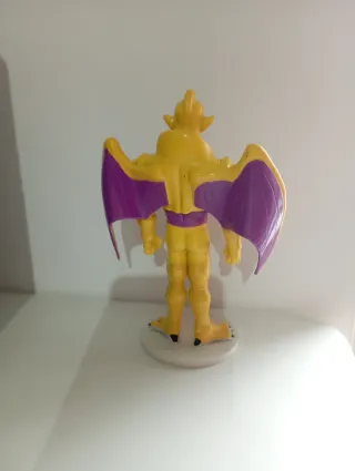 Suu Shenron Action Figure