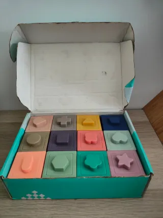 Cubos sensoriales para bebés