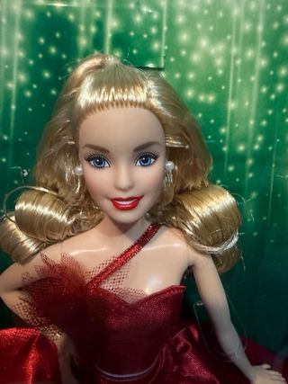 Barbie Dignature 2022