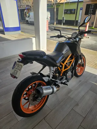 KTM 390 Duke