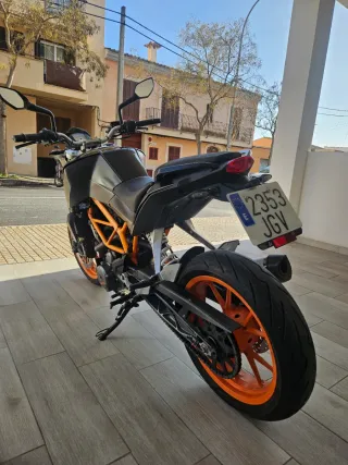 KTM 390 Duke