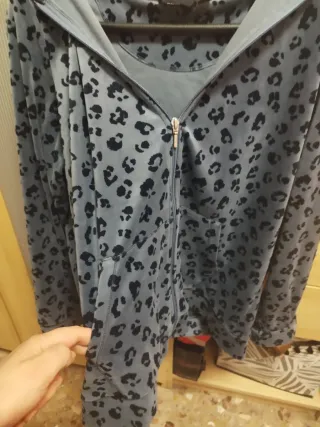 Chaqueta terciopelo estampado leopardo