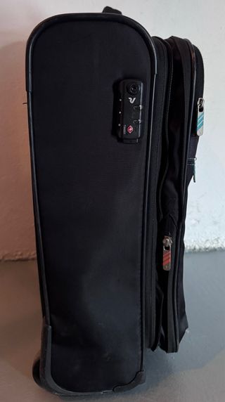 Maleta Roncato Negra + Vestidos Mujer