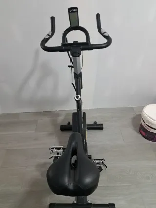 Bicicleta Estática traineras alpine 6000.