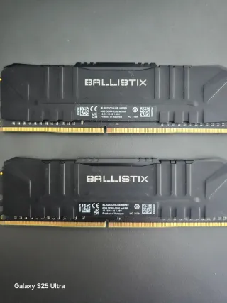 2x Ballistix DDR4 8GB 3200MHz RAM