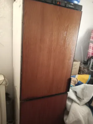 Frigorífico solo funciona arriba el congelador no