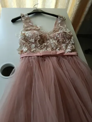 Abito elegante rosa