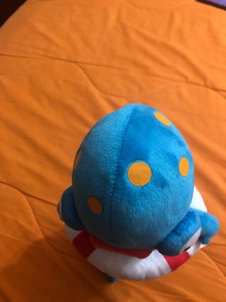 Peluche verdi e blu