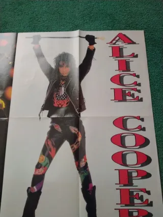Póster Triple QUEEN -ALICE COOPER- AC/DC (muy raro
