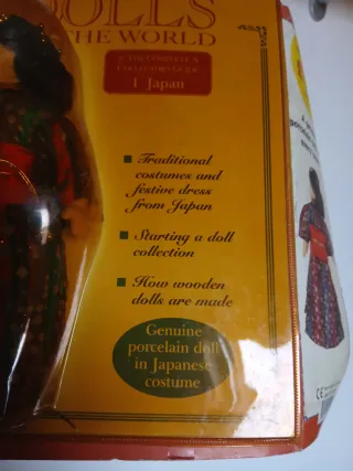 Bambola Dolls of the World Giappone