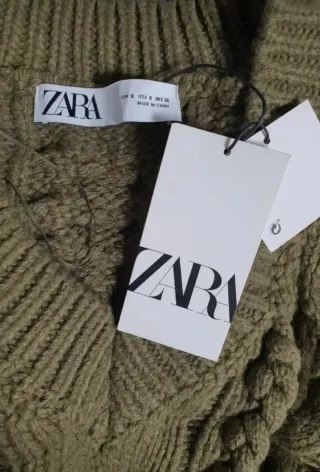 Chaleco Zara trenzado verde talla S.