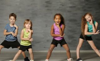 Clases particulares de sevillanas.