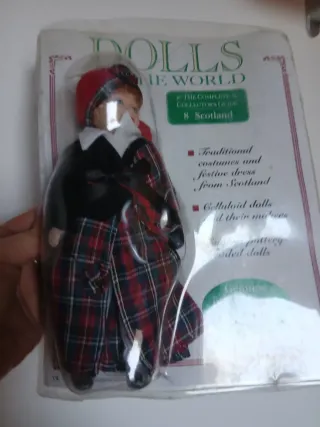 Bambola Dolls of the World Scozzese