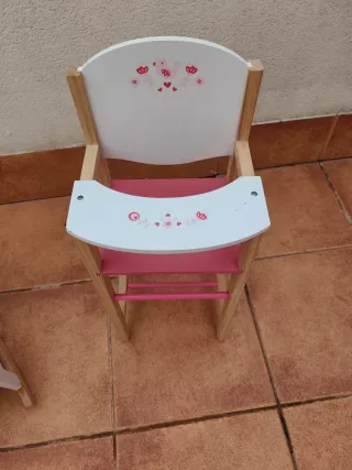 Trona de madera para muñecas