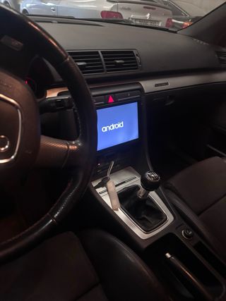 Audi A4 2.0 tdi quatro