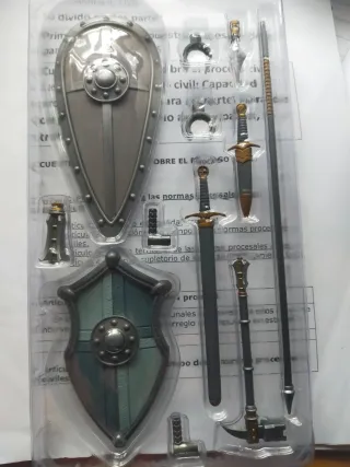 Mythic Legions Pack de Armas Caballeros Eathyron