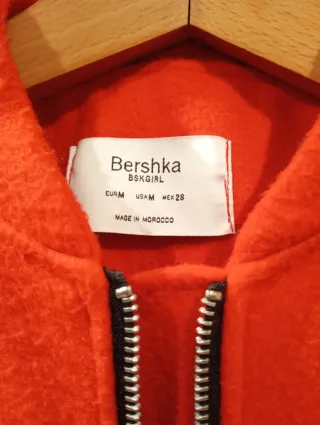 Abrigo/Chaquetón de paño rojo