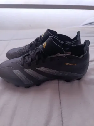 Botas de fútbol Adidas Predator Talla 39