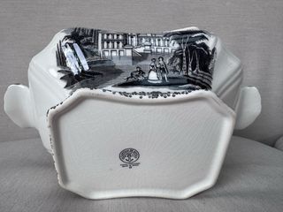 Sopera La Cartuja Vista Alegre Negra