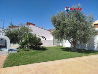 Chalet en venta en Villar del Rey