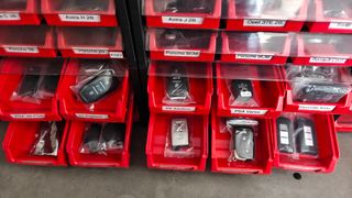 Lote de mandos coche con gavetas extraibles Tayg