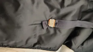 Estola de pelo beige y marrón