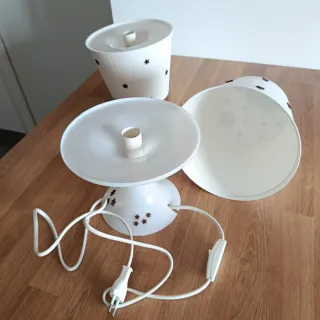 Tre lampade da tavolo decorate a mano