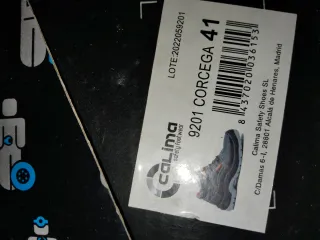 Botas de seguridad negras y rojas sin estrenar