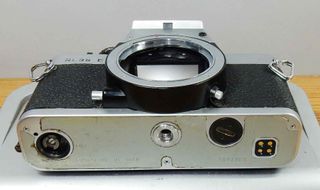1721- Camara ROLLEIFLEX SL 35 E
