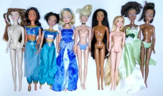 Conjunto di bambole Disney varie