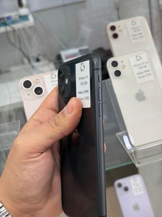 iPhone 11 128GB • Negozio Fisico
