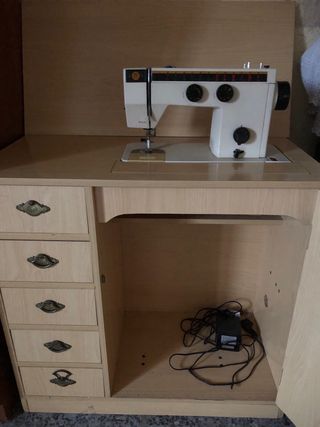 Máquina de coser Singer