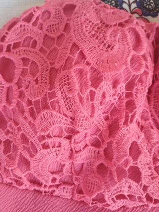 Mini abito corallo con volant taglia S