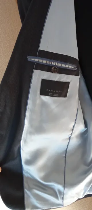 2 Trajes y 1 Chaqueta-americana azul