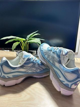 Asics Gel NYC Azul Claro Talla X