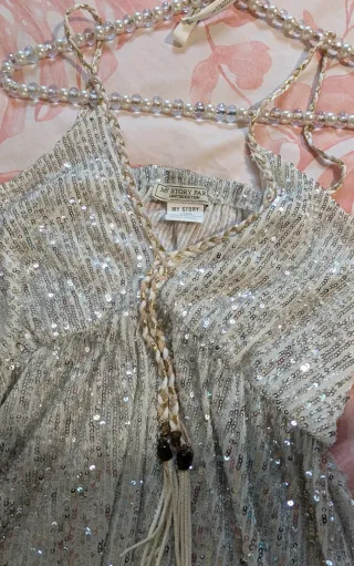 Vestido plateado lentejuelas