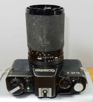 1722-Camara ROLLEIFLEX SL 35 E - con Tessar 4/135m