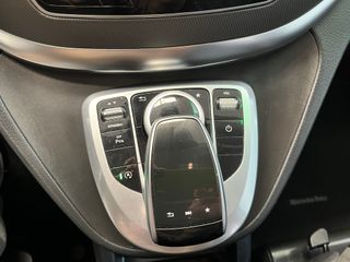 Mercedes-Benz Clase V 220D 7 PLAZAS