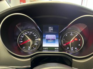 Mercedes-Benz Clase V 220D 7 PLAZAS