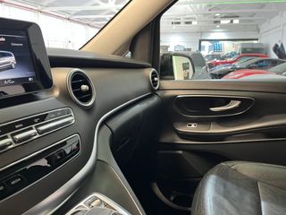 Mercedes-Benz Clase V 220D 7 PLAZAS