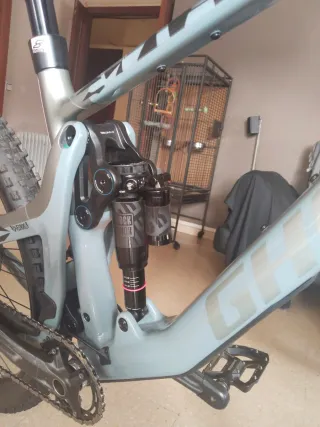 Ghost Riot AM Pro XT Talla M (Nueva)