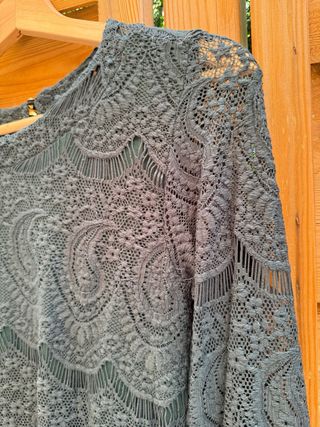 Camiseta encaje manga larga