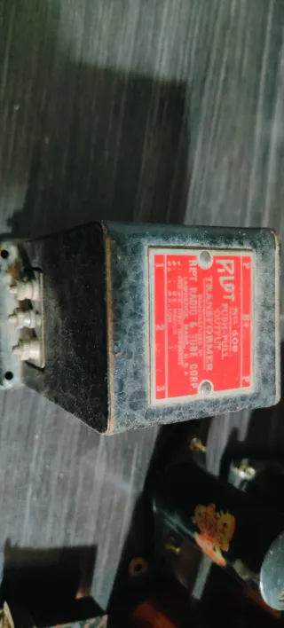 Lote piezas radios antiguas