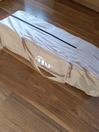 Cuna de viaje con accesorios